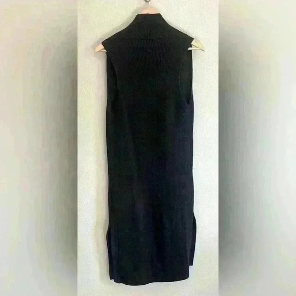 Wilfred from Aritzia 100% Wool, Yarn From Italy, Long Cardigan Black Women's M - Picture 7 of 10